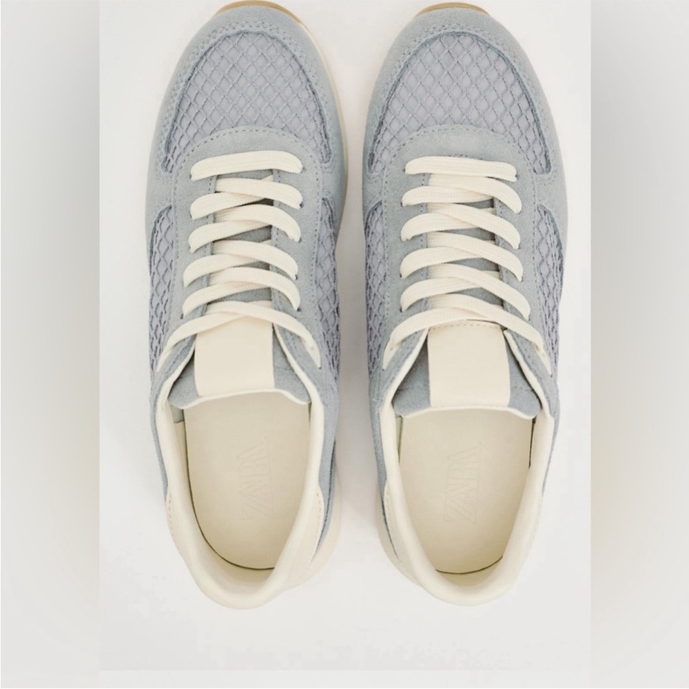 NWT! Zara sneaker
